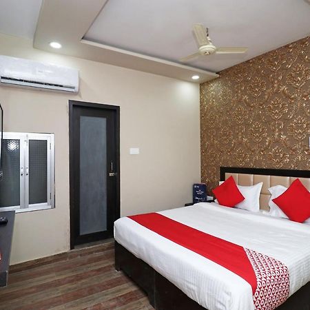 Collection O 23139 Natraj Inn Varanasi Eksteriør bilde